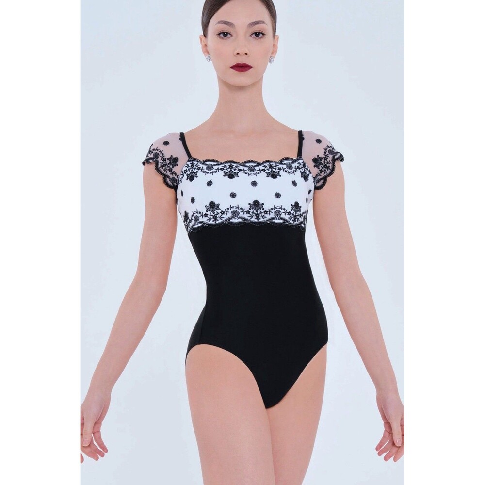 Wear Moi Narcisse Women’s Dance Leotard – Precieuse Collection M NWT